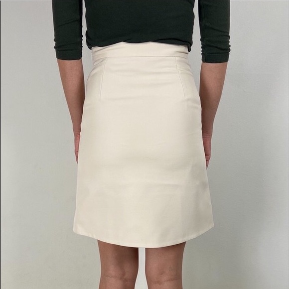 New GUCCI white buttoned midi skirt - Picture 5 of 7